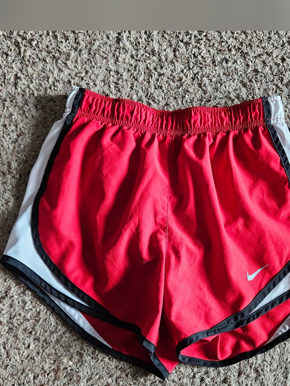 Nike Dri Fit Tempo 3" Red Running Shorts | Womens XS